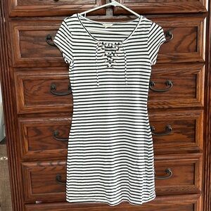 Aeropostale S black & white striped dress